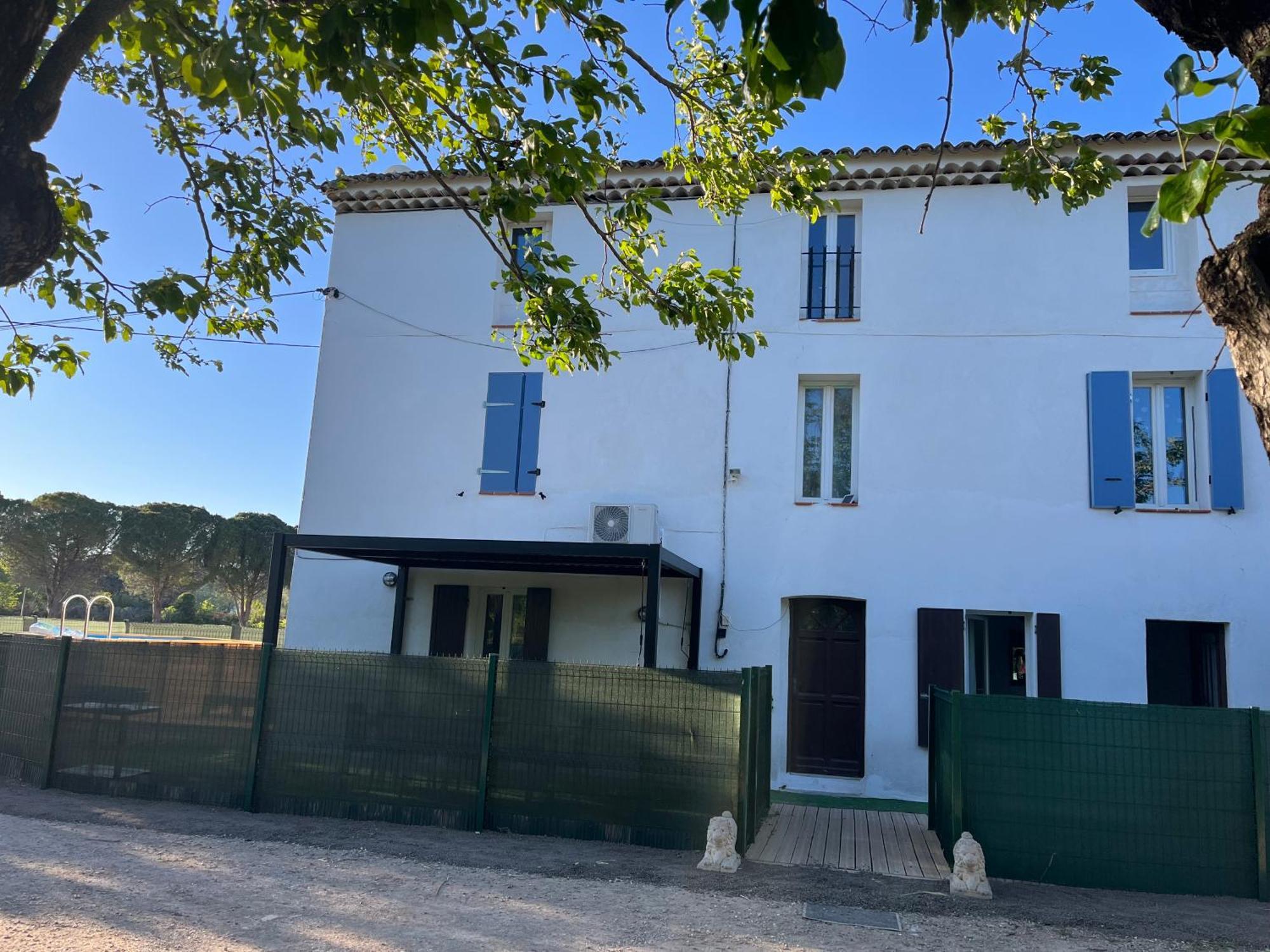 Appartement Avec Piscine Au Milieu Des Vignes Les Arcs-sur-Argens Extérieur photo